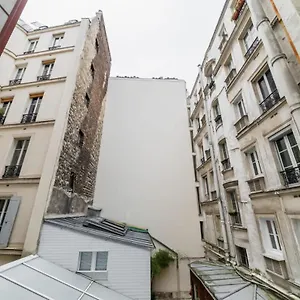  Appartement Proche Sacre Coeur - 9 -2p - Flat-guest France